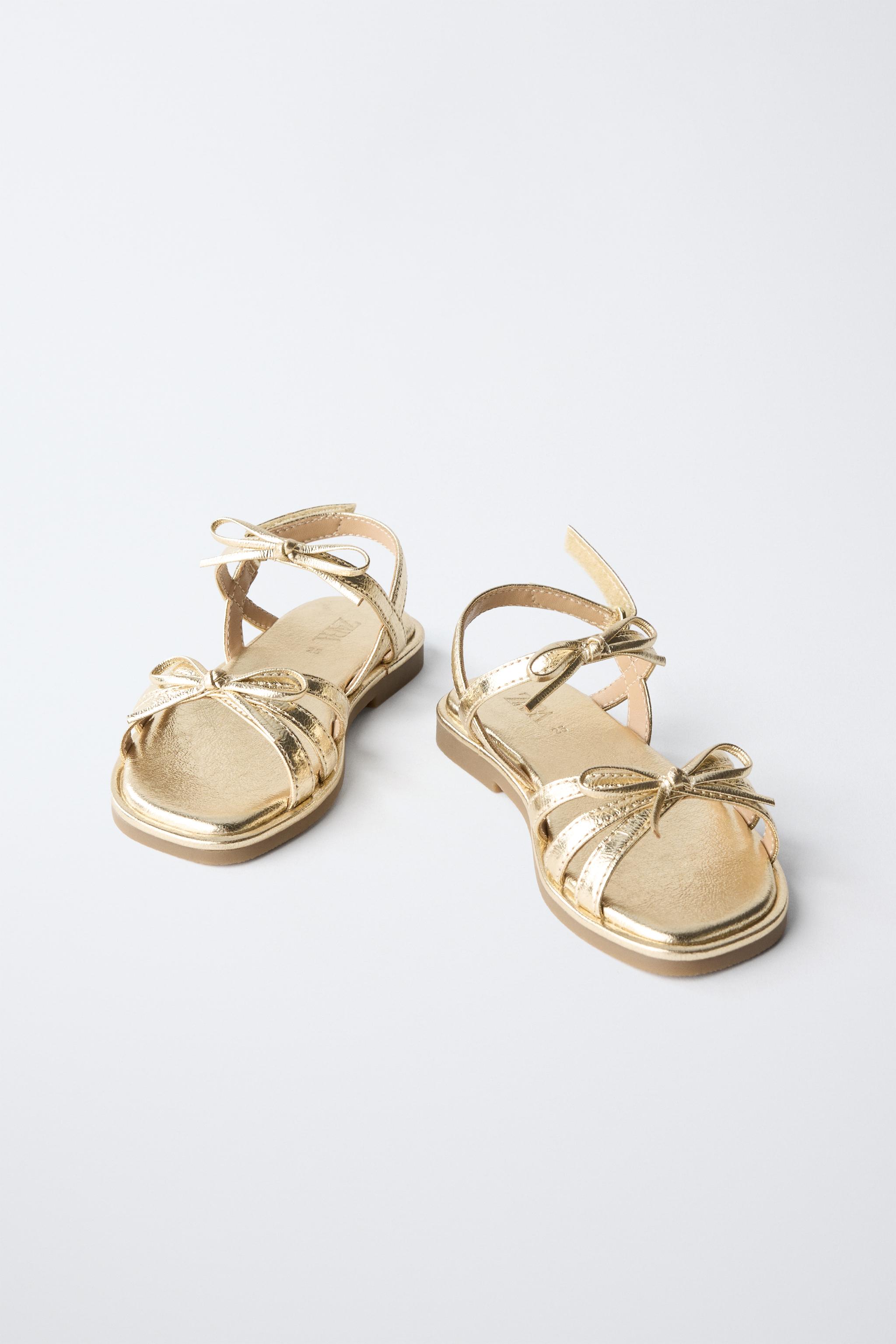 METALLIC BOW SANDALS
